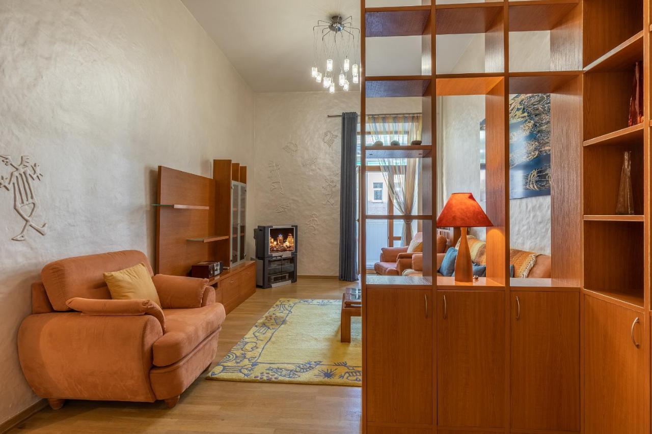 Апартаменты Saksaganskogo Centre Киев Экстерьер фото
